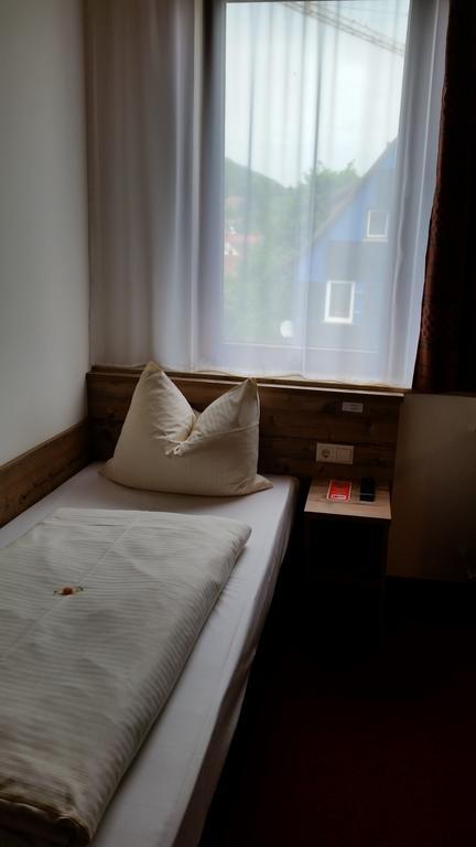 Hotel Alte Krone Тюбінген Номер фото
